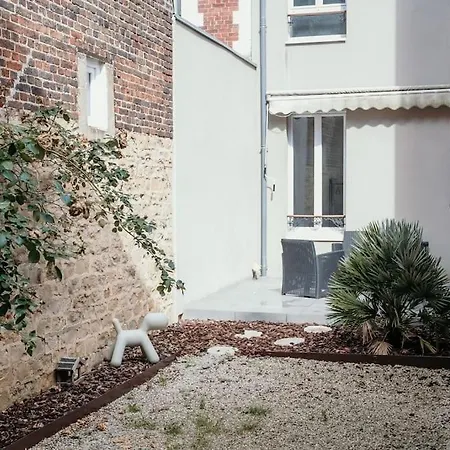 Le Grand Arches Apartament *